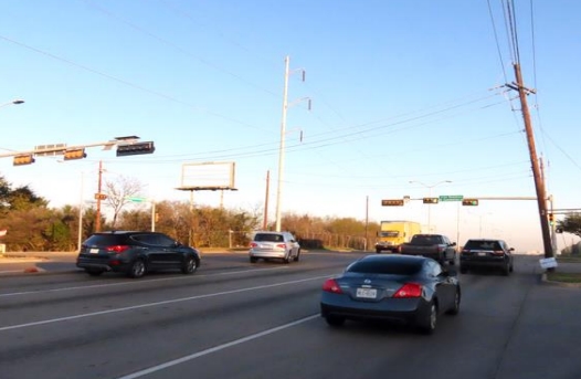 Location photo for N Westmoreland Rd near Westmoreland @ Commerce - N - FS, West Dallas (Dallas)