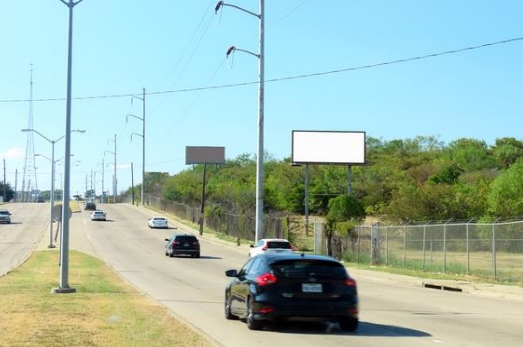 Location photo for N Westmoreland Rd near Westmoreland @ La Reunion - S - MB, West Dallas (Dallas)