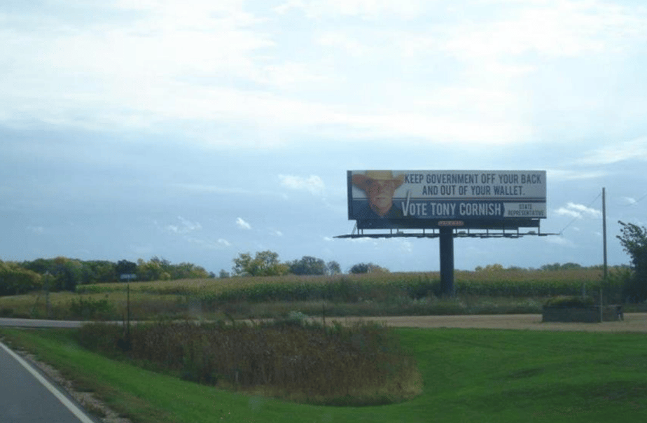 Location photo for Loren Dr (Mankato)