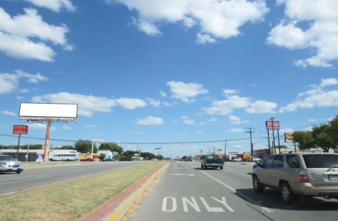 Location photo for Camp Bowie W Blvd near Camp Bowie West & Bonnie (Fort Worth)