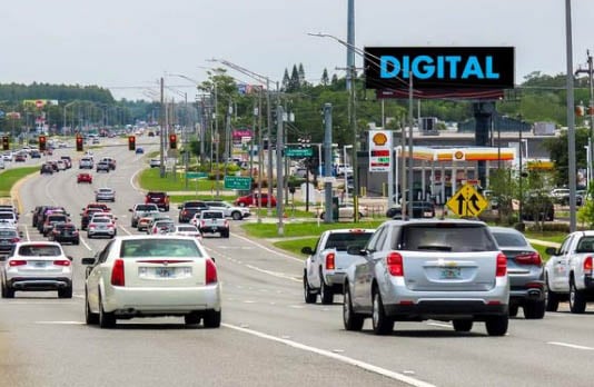 Location photo for N Dale Mabry Hwy near Dale Mabry Hwy @ Linebaugh Av, Carrollwood (Tampa)
