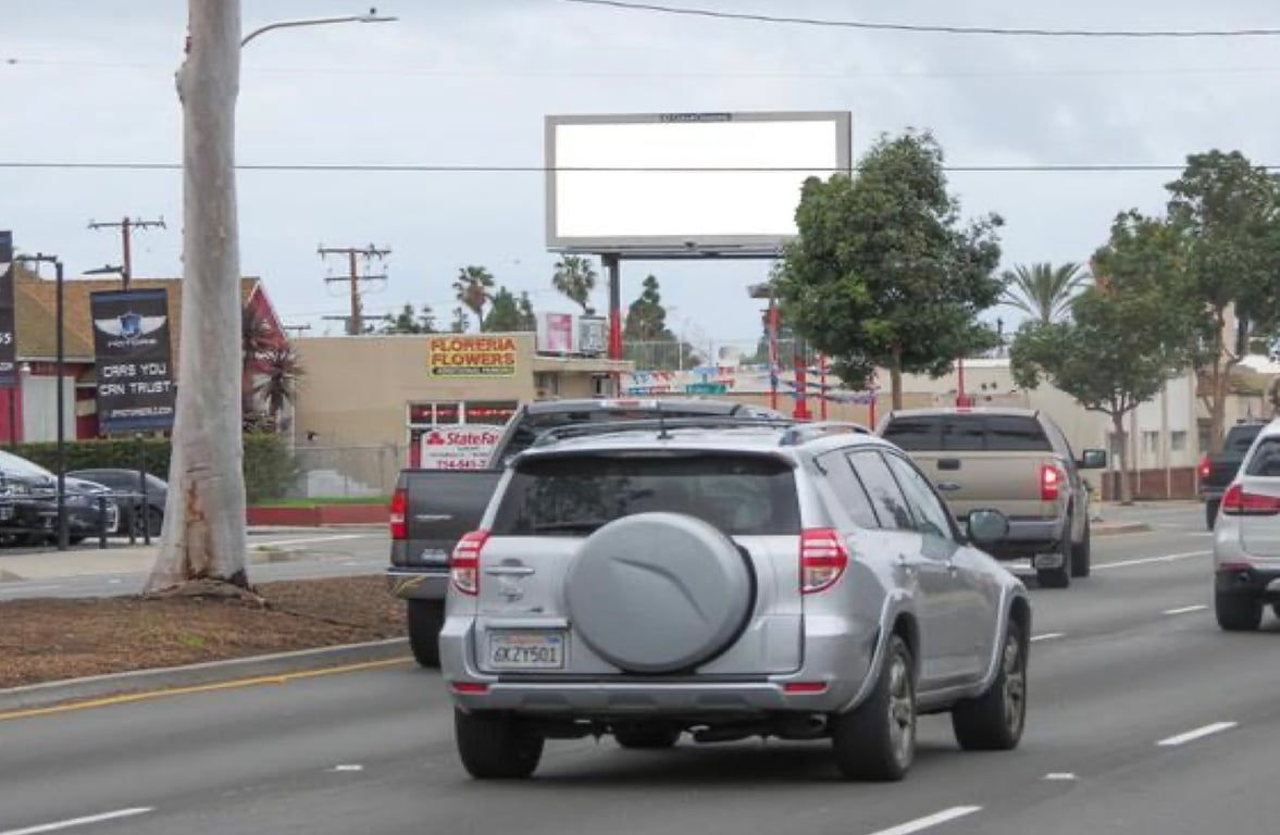 Location photo for W 1st St near 1st-Bristol, Pico-Lowell (Santa Ana)