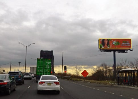 Location photo for Lincoln Hwy at Hackensack Ave (Kearny)