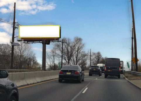 Location photo for RT 17 N 2mi N/O I-80 (Rochelle Park)