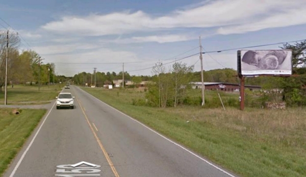 5865 SR 150 0.5 mi E/O SR 16 SS Media