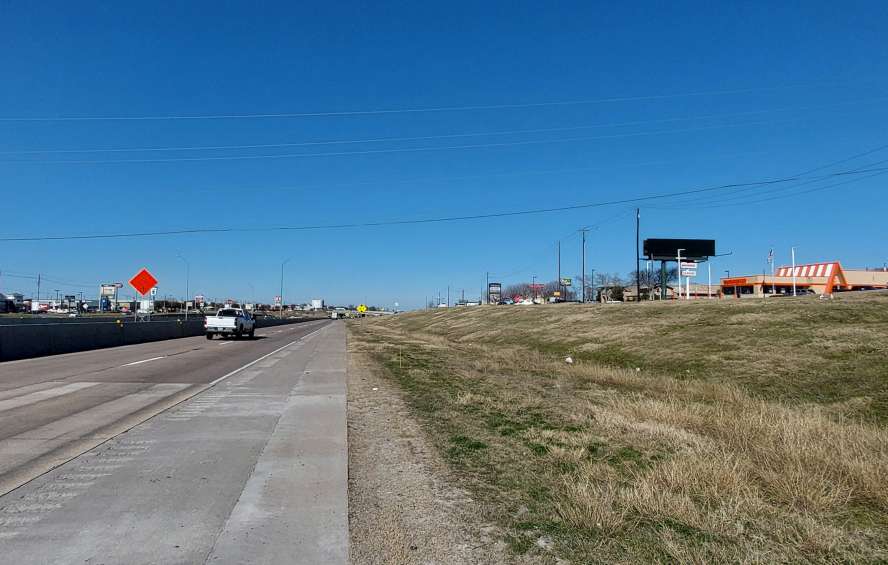 Location photo for US-75 near Sherman Town Center (Sherman)