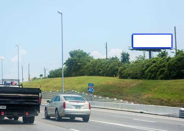 I-40 .2 M/E Briley Pkwy S/S F/W Media