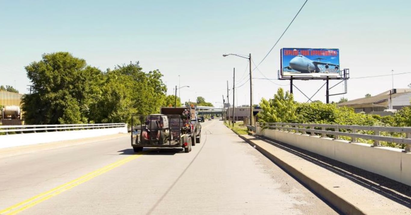 Location photo for Cleveland Ave SW (Canton)