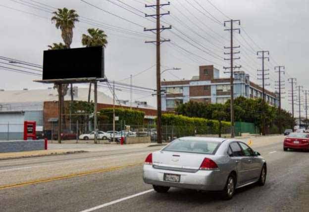 Location photo for S Santa Fe Ave near Slauson / Santa Fe (Vernon)