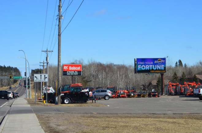 Location photo for W Arrowhead Rd (Duluth)