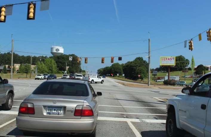 Location photo for Colonial Plaza Dr near Highway 123 at Keowee Village (Seneca)