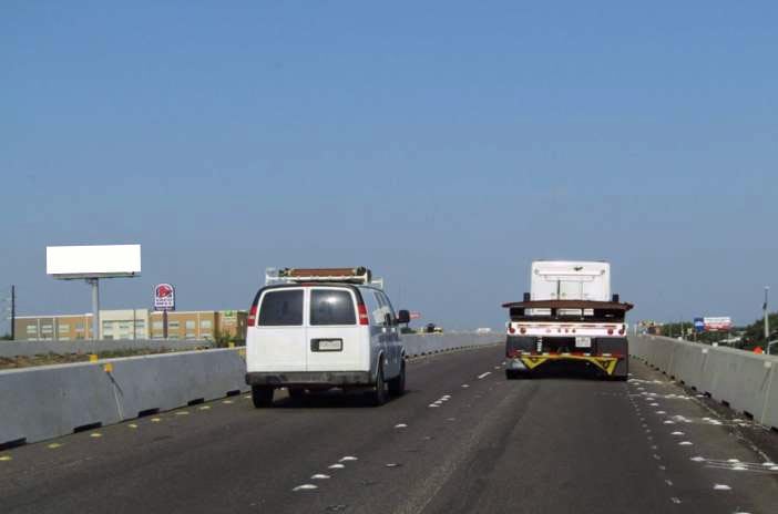 I-10W W/O Fm 359 S/S F/E Media