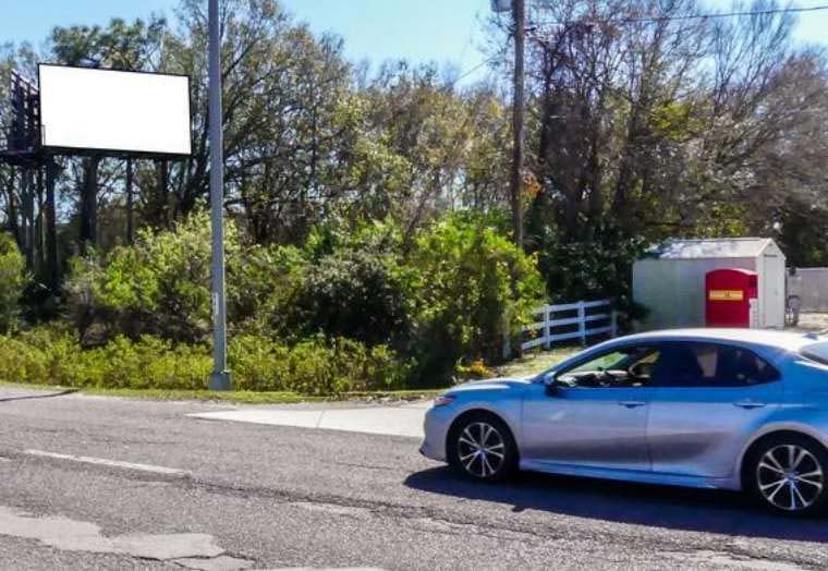 Location photo for Causeway Blvd @ Hwy 301 (Brandon)