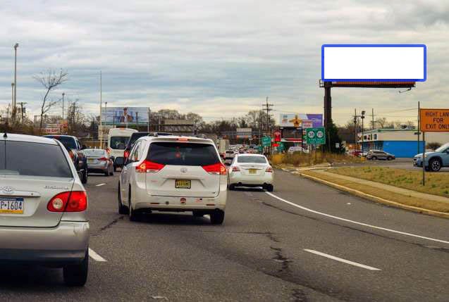 Rt 130 / .3 mi S/O Airport Circle W/S F/N Media