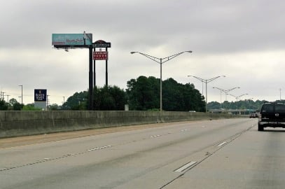 Location photo for Centre Pointe Dr / Tanger Outlet Blvd (North Charleston)
