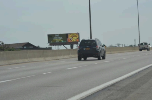 I-190 @ OLD WORTHINGTON PL 80 ROBERTS F/E Media