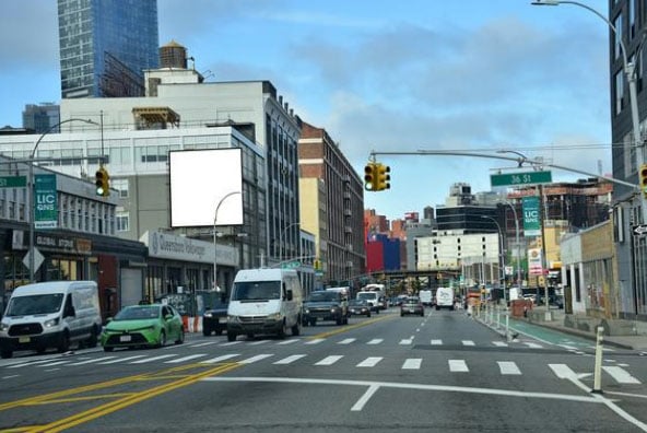 Location photo for Northern Blvd near Queens Plaza, LIC (Queens County)