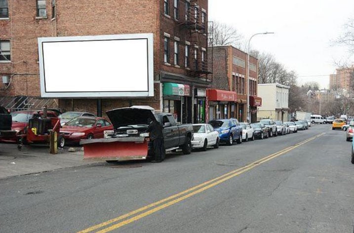 Location photo for New Main St near Saint Joseph's Medical Center, Nodine Hill (Yonkers)