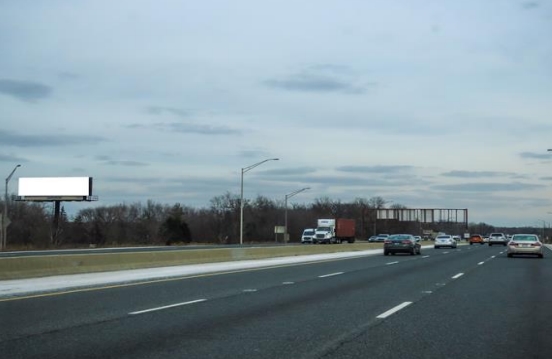 Location photo for N Frontage Rd near Oldfield Oaks Dog Park (Darien)