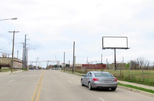 Location photo for Al Lipscomb Way near Mlk Station, South Dallas (Dallas)