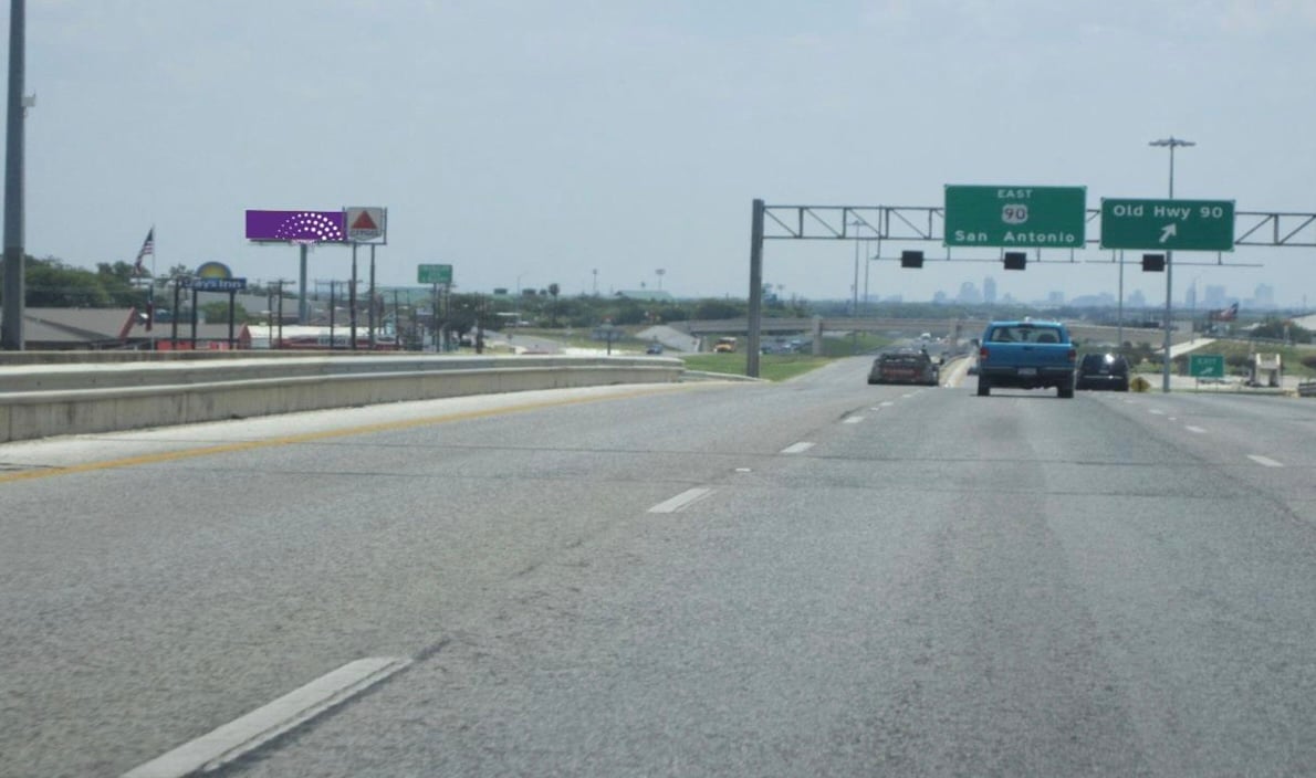 Location photo for W US Hwy 90 near Travelodge by Wyndham San Antonio Lackland AFB North / Riverwalk / Medical Center, Inner West Side (San Antonio)