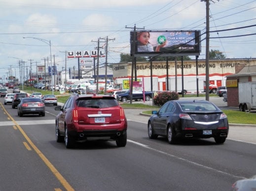 Campbell Ave, .28 mi N/O Walnut Lawn St E/S, S/F Media