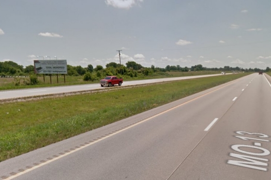 SR 13, .28 mi S/O FR 44 E/S, N/F Media