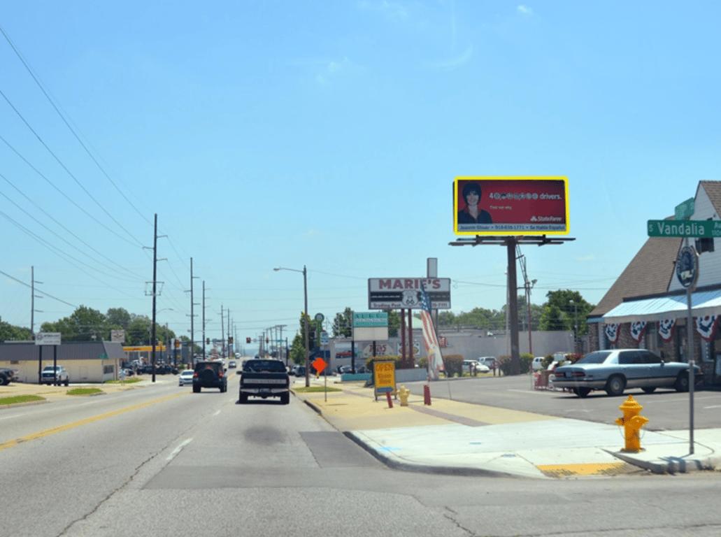 4702 E 11th, SS 200' E/O Vandalia W/F (TULSA) Media