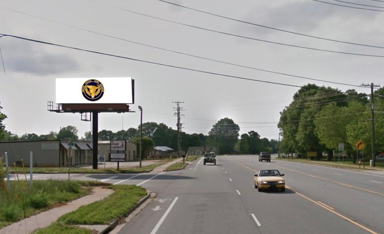 Hwy 9 50 ft N/O Seay Rd WS SE/F Media