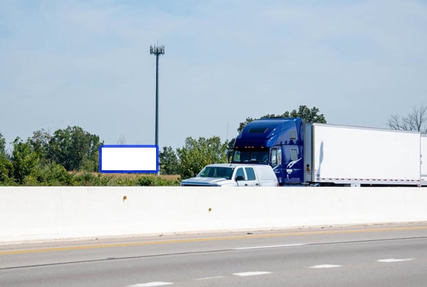 n/s I-70, .3 W I-75 exit F/W Media