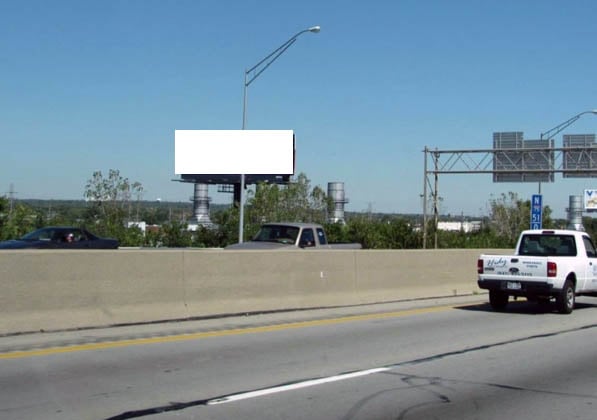 w/s I-75, on exit 50A F/S Media