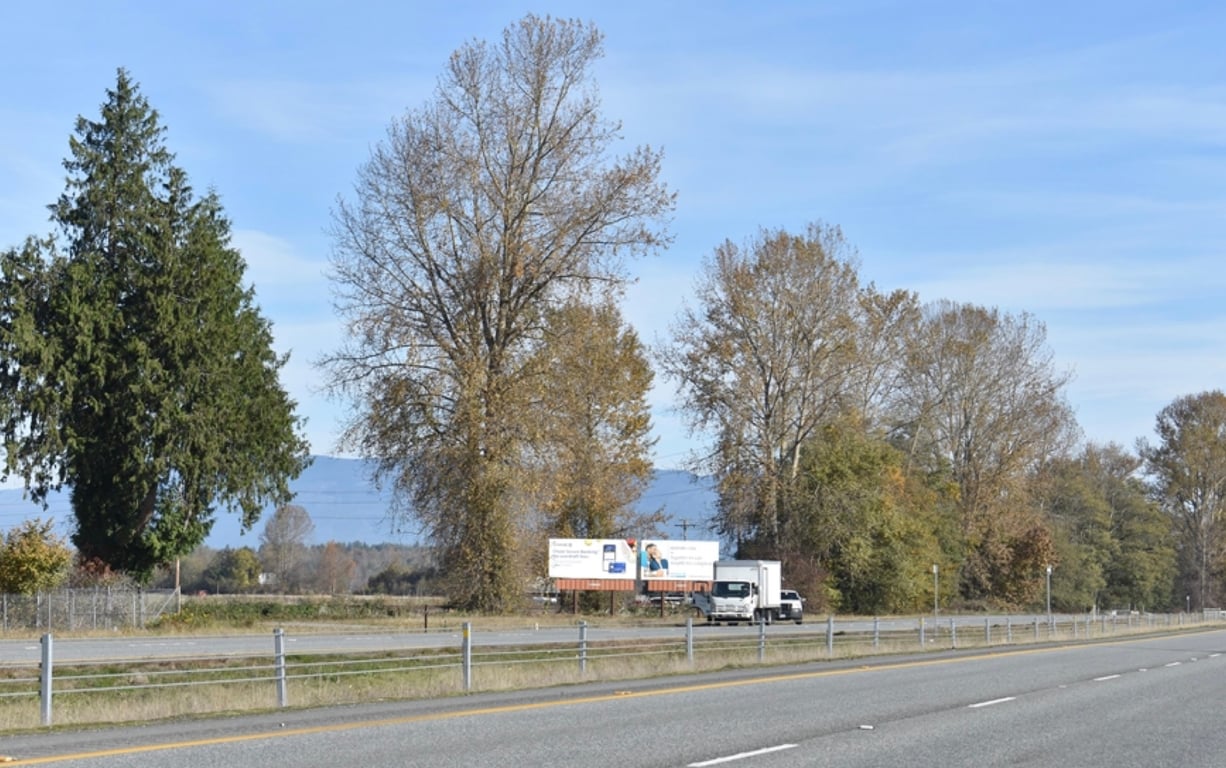 Location photo for Bradshaw Rd near Barone Garden Art (Mount Vernon)