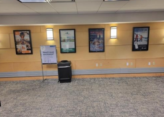 Poster Case in Triumph, ID