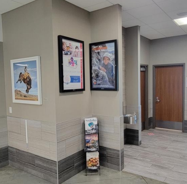 Poster Case in Triumph, ID