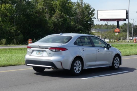 Location photo for Sun City Center Blvd near SR 674 @ Cypress Village Blvd, Kings Point Condo (Sun City Center)