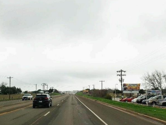 SH 36/ .8 mi S/O US 290/ Brenham Media