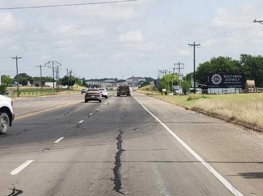 SH 36/ .85 mi S/O US 290/ Brenham Media