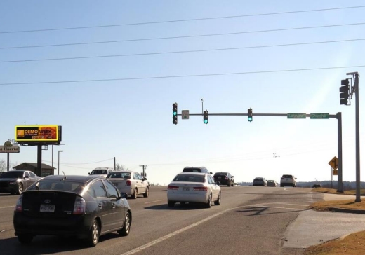 Location photo for S Thompson St near Lake Fayetteville Park (Springdale)