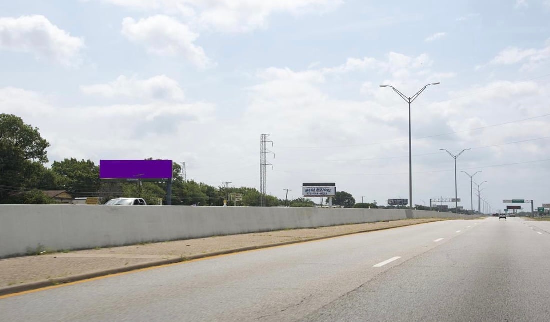 Location photo for C F Hawn Fwy near Lake June Station (Dallas)