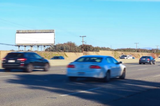 Location photo for E Bayshore Rd near 2053 E Bayshore Rd., Redwood Village (Redwood City)