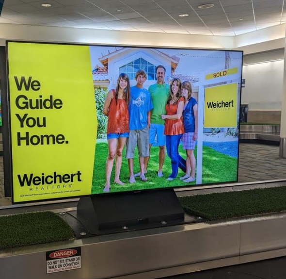 Baggage Claim Static Image Screens - Package of 10