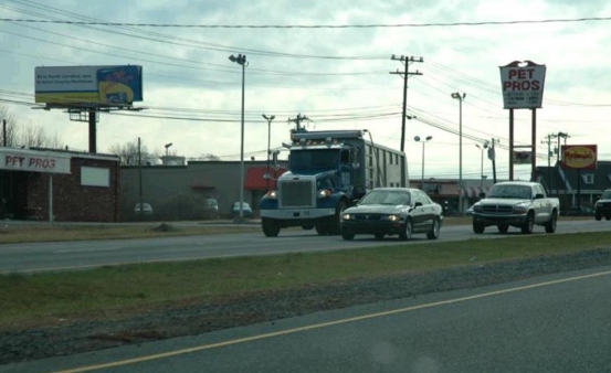 Location photo for E Independence Blvd near Matthews Corner Shopping Center (Matthews)