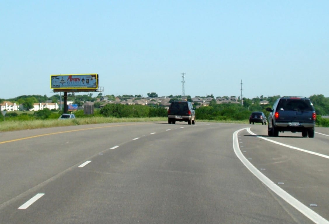 W/S LOOP 363 .2 MI N/O WILDFLOWER LN Media