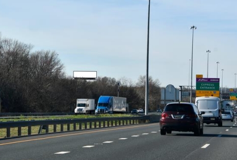 Location photo for Fairmount Ave near MORAVIA PARK DR & SUPPLY AVE nb, Pulaski Industrial Area (Baltimore)