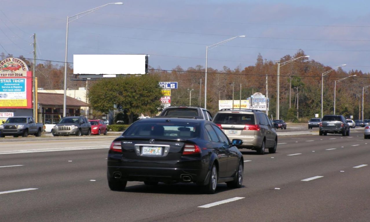 Location photo for US Hwy 19 N near Us Hwy 19 N + 37706 (Palm Harbor)