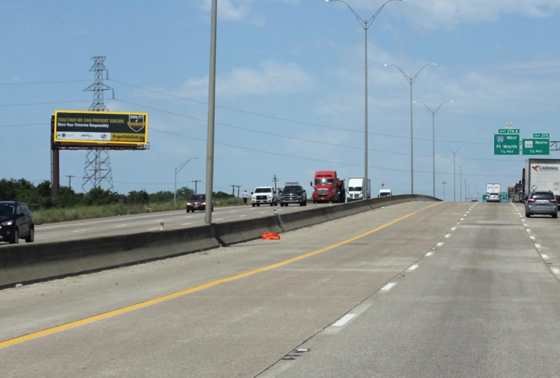 I-45 .7 MI S/O I-635 W/S Media