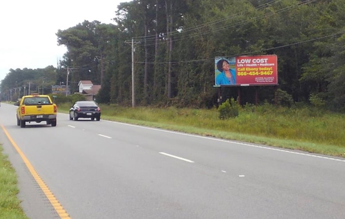 US HWY 17 S E/S 4.38 MI S/O SAMPIT RIVER Media