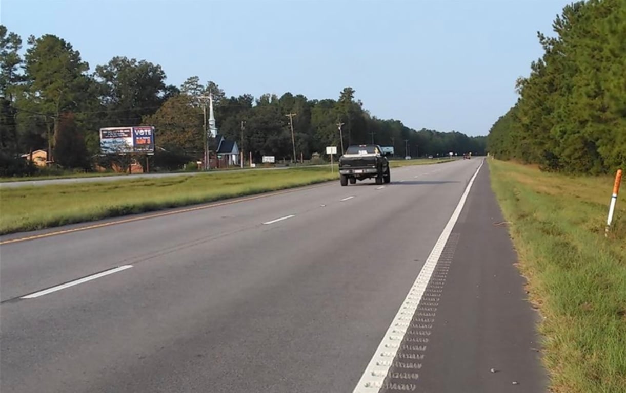 US HWY 521 W S/S 8.80 MI W/O US HWY 17 S Media