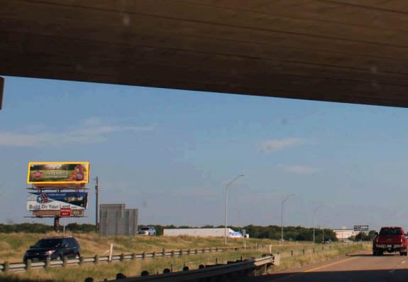 Location photo for I-45 0.1 MI. N/O EXIT 251 - TOP W/S