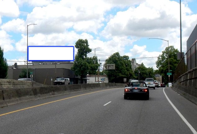Location photo for SE Powell Blvd near SE 17th Ave & Rhine St, Hosford-Abernethy (Portland)